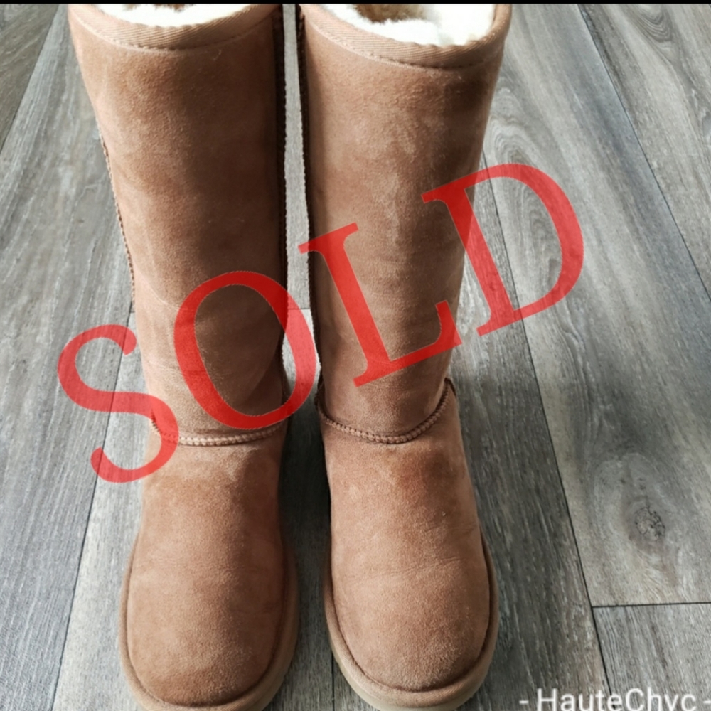 📌SOLD📌 Classic Tall Ugg Boot